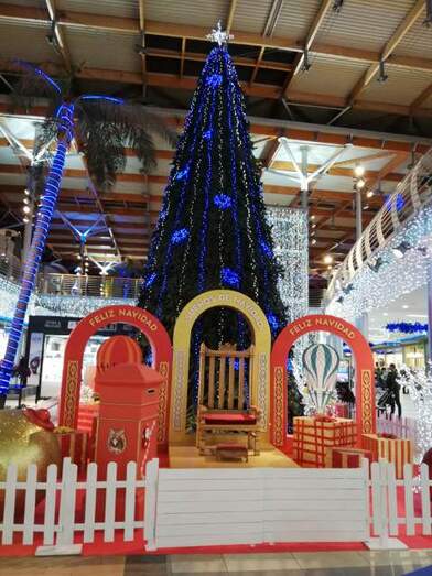 Trono para Papá Noel y el paje real.